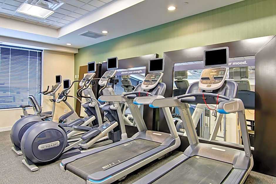 Hampton Inn & Suites by Hilton Saskatoon Airport