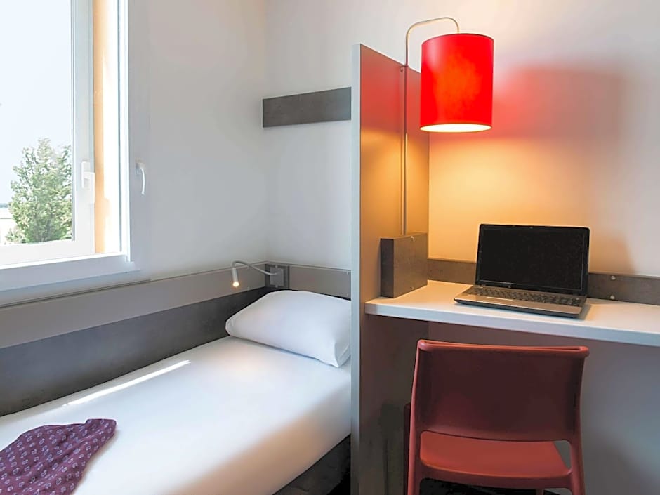 ibis budget Aeroport Lyon Saint Exupery