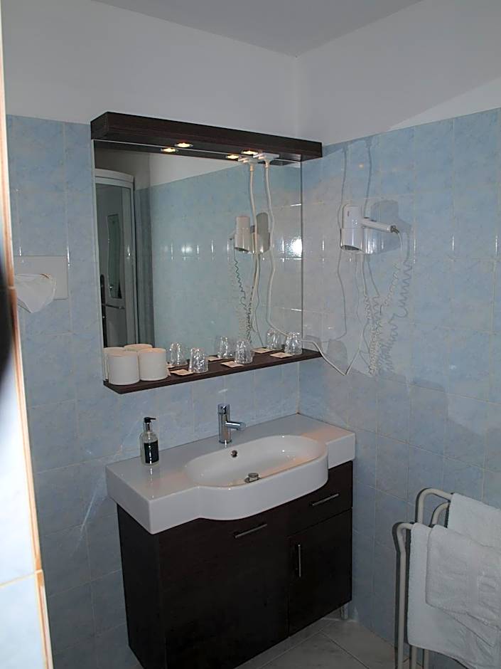 Auberge - Hotel U Paradisu