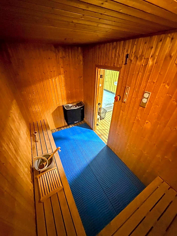 West Ranga lodge