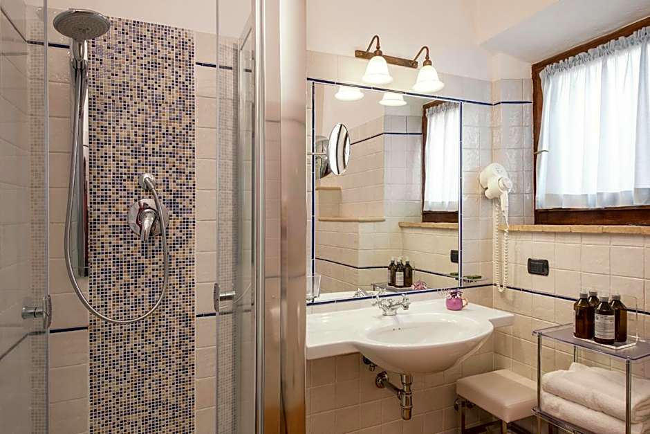 Relais Osteria Dell'Orcia