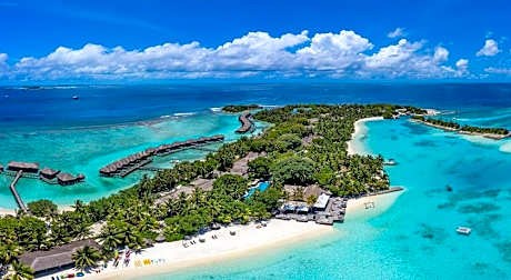 Sheraton Maldives Full Moon Resort & Spa