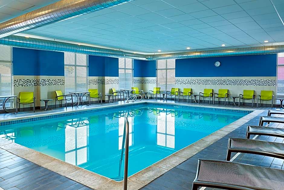 Four Points by Sheraton Williston