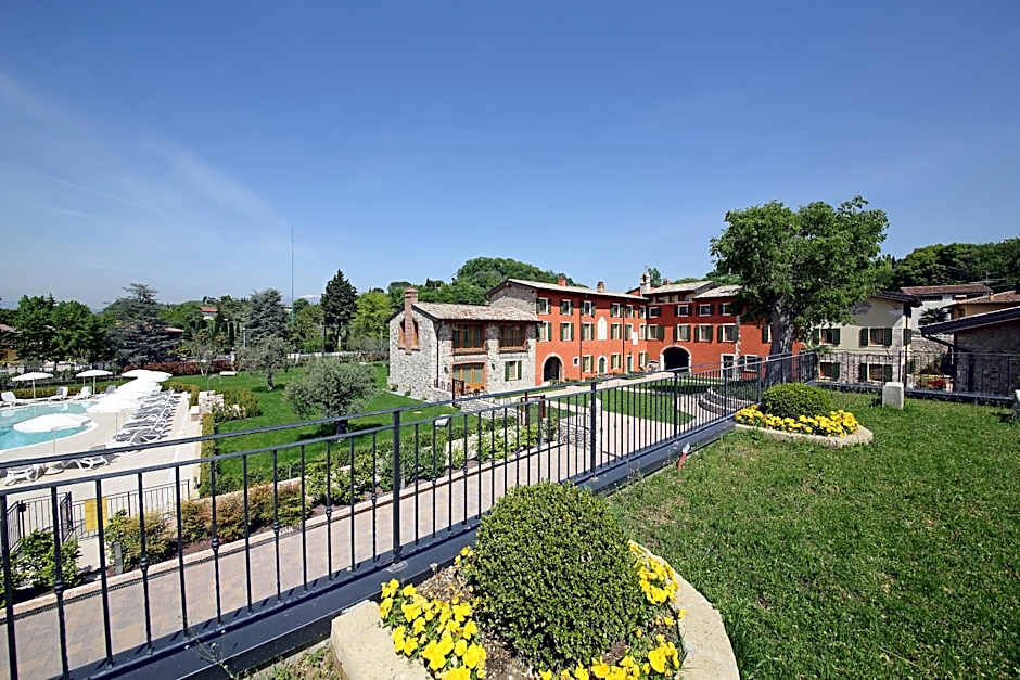 Residence Borgo Mondragon