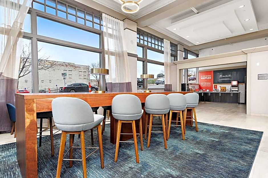 Hampton Inn By Hilton Kansas City Downtown Financial District, MO