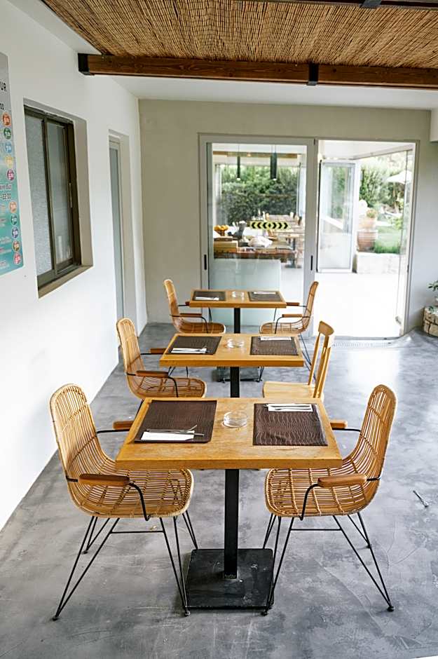 Matala Bay in Style Apartments