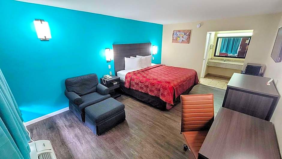 Photo 1 of 23 of Econo Lodge Kosciusko