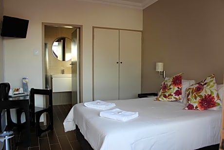 Deluxe Double Room with Bath