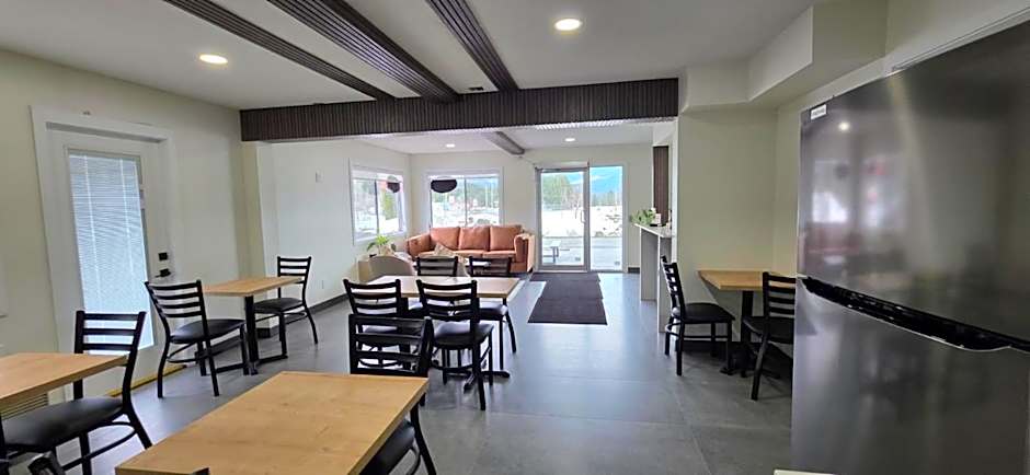 Super 8 by Wyndham Clearwater BC