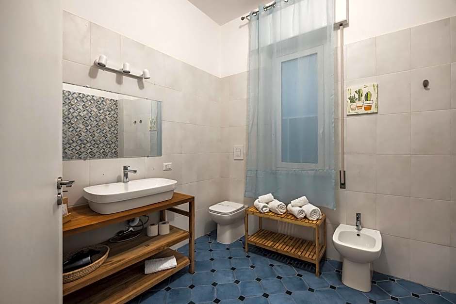 Dante Suites