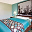 Super 8 by Wyndham Pittsburgh PA Airport/University Area