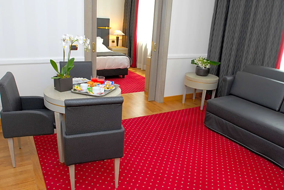 Photo 1 of 1 of Superior Suite