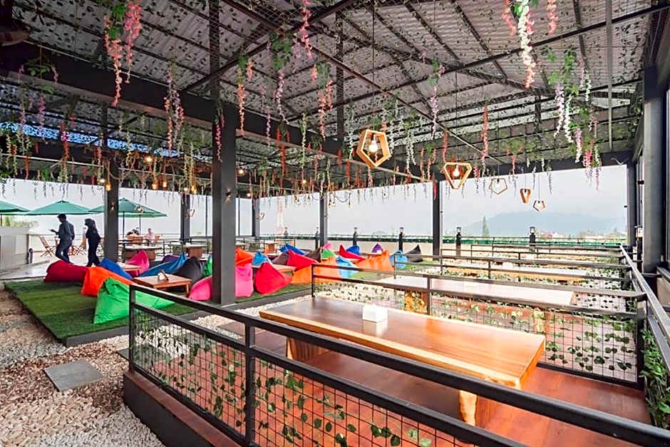 Mamifokobo Hotel & Glamping