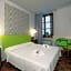 Hotel Diana