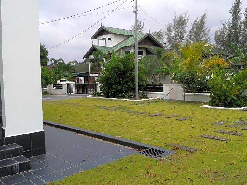 Bara Impiana Suitestay