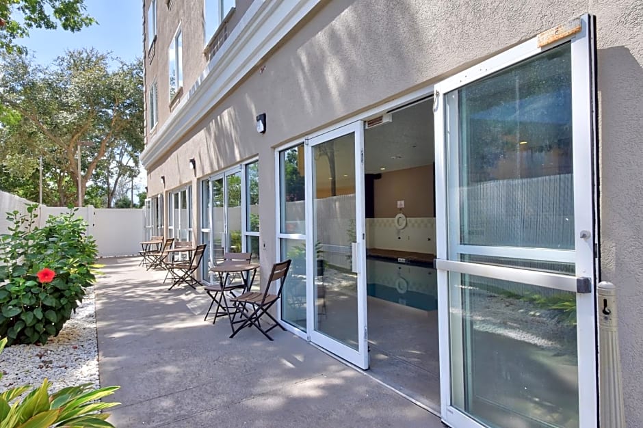 Country Inn & Suites by Radisson Ocala Southwest