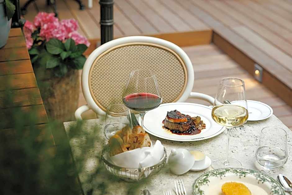 Roomers Berlin Steinplatz, Autograph Collection