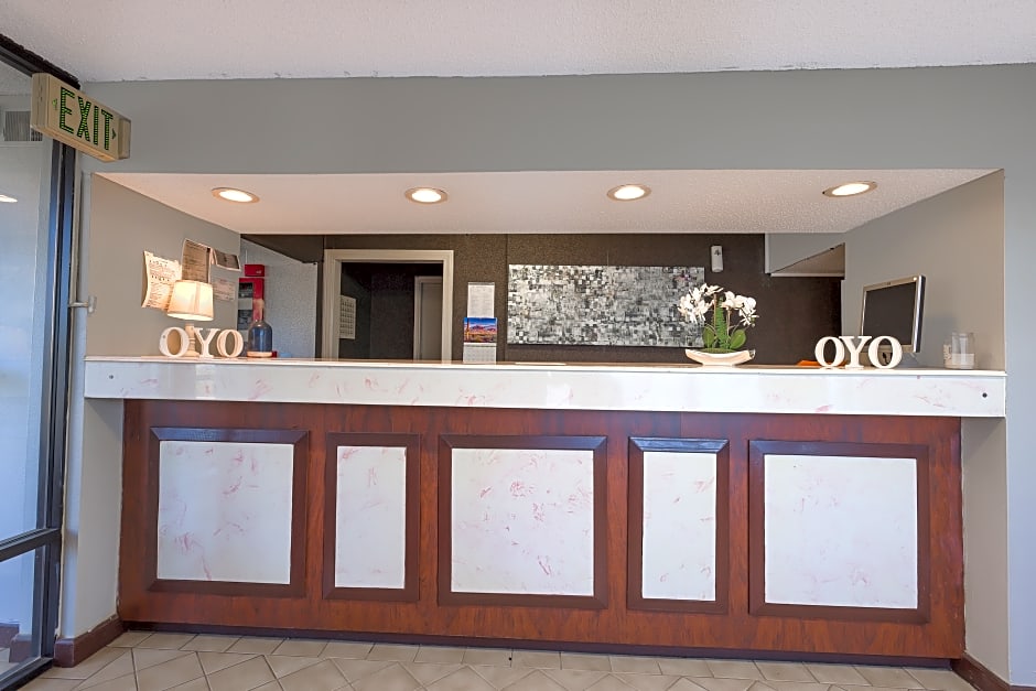 OYO Hotel Brownsville TN I-40