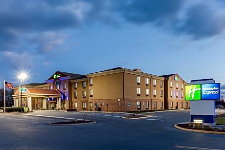 Holiday Inn Express Charles Town By IHG