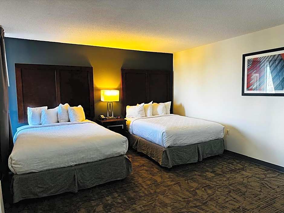 Alamo Inn & Suites