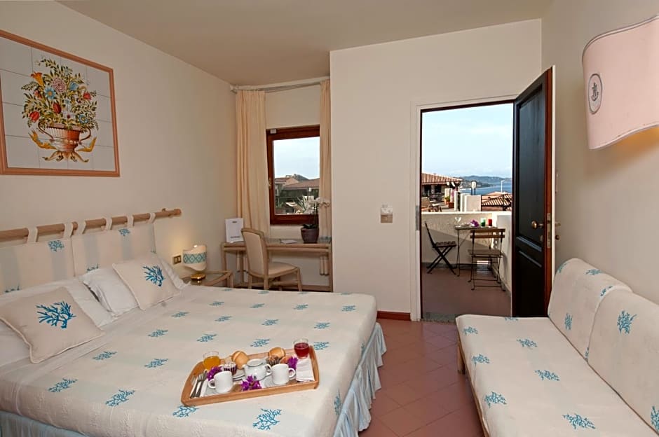 Hotel Palau