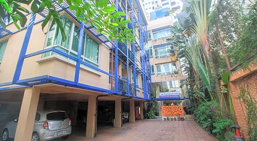 Silom Convent Garden Hotel