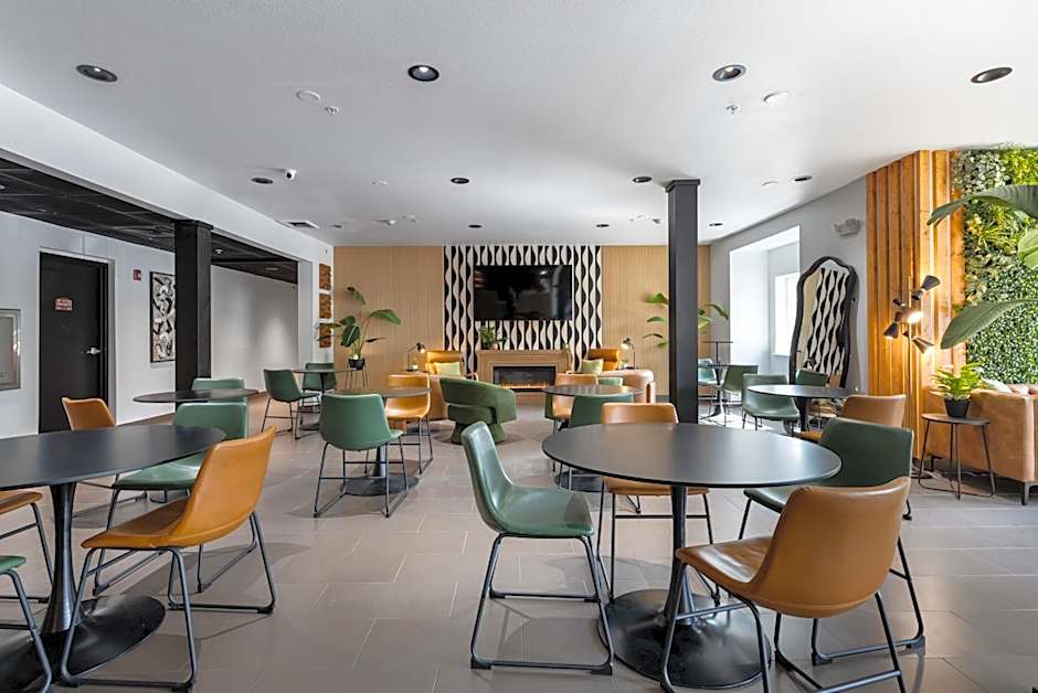 The Block Hotel