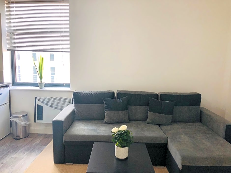 Showcase Apartments - Highcross House Apart Hotel