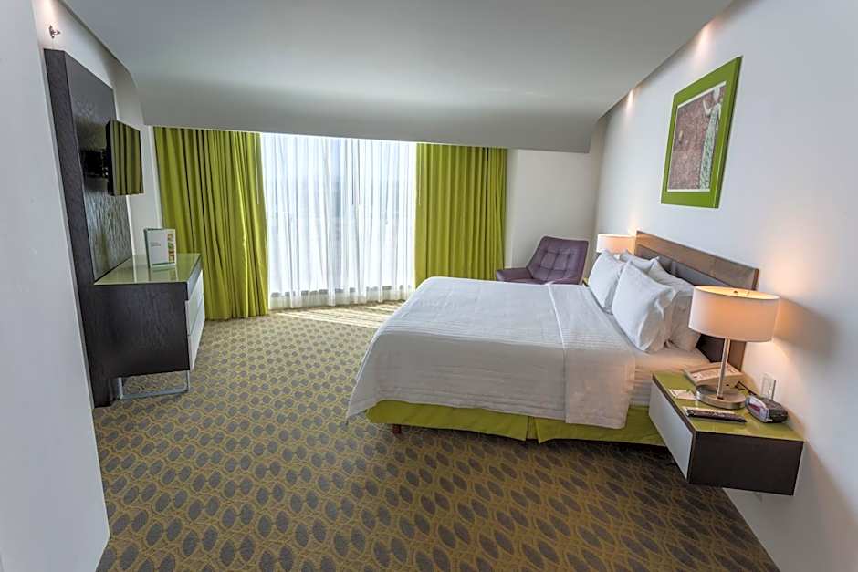 Holiday Inn Queretaro Zona Krystal By IHG