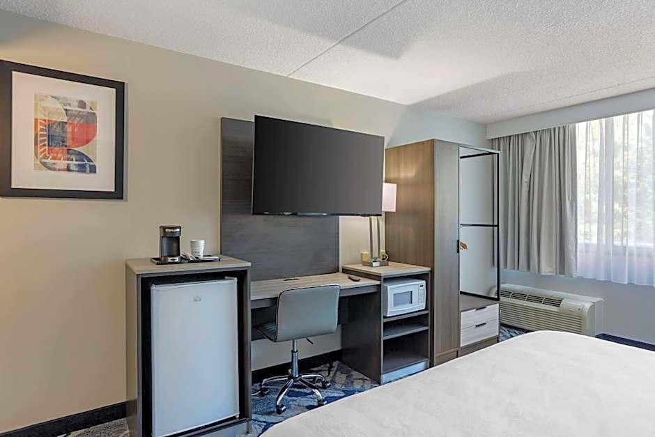 Best Western Rutgers University Hotel