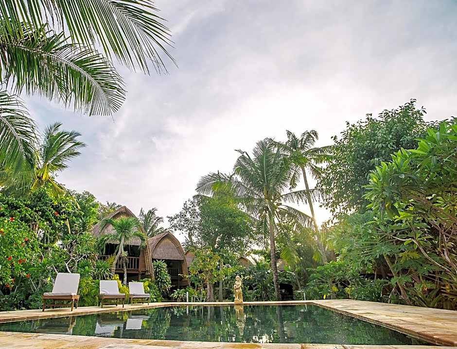 Sukanusa Luxury Huts