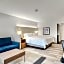Holiday Inn Express and Suites Lockport By IHG