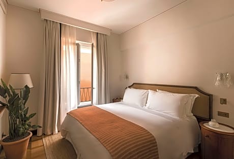 Village View Room