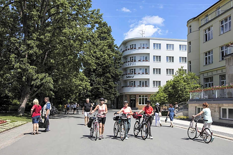 Hotel Bellevue Tlapak