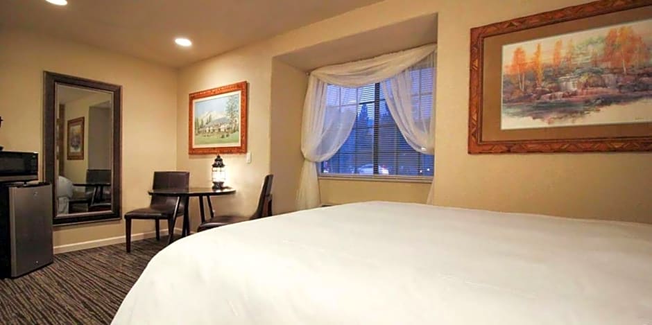 Postmarc Hotel and Spa Suites