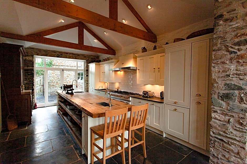 ANRÁN at Tidwell Farm