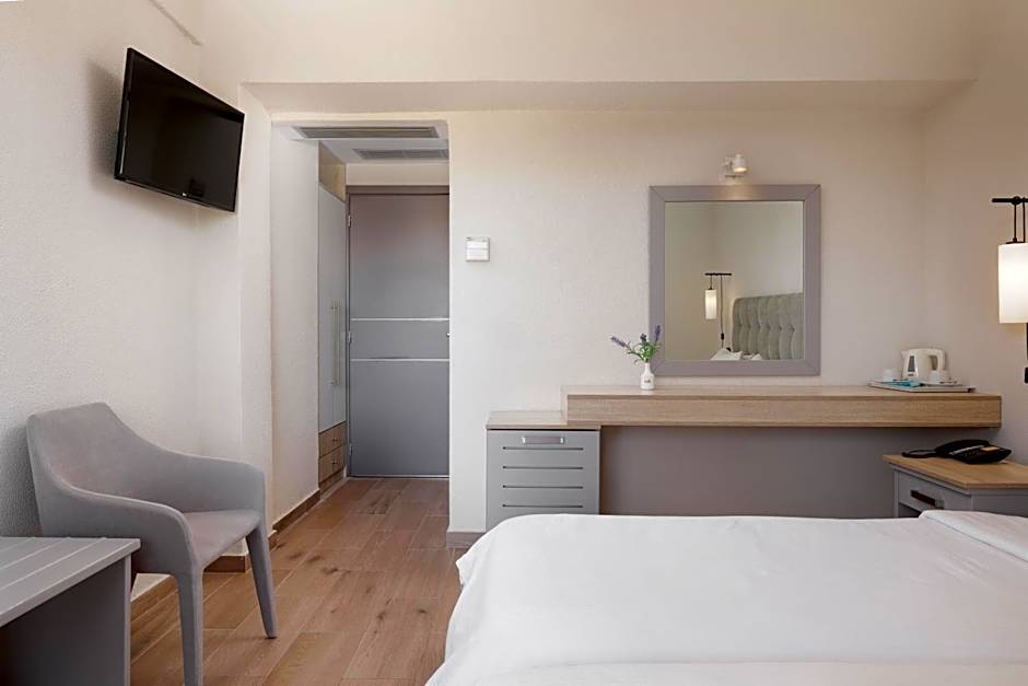 Livadi Nafsika Hotel - Adults Only