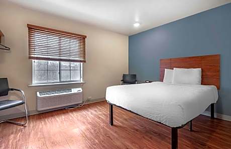 Standard Double Room - Non-Smoking