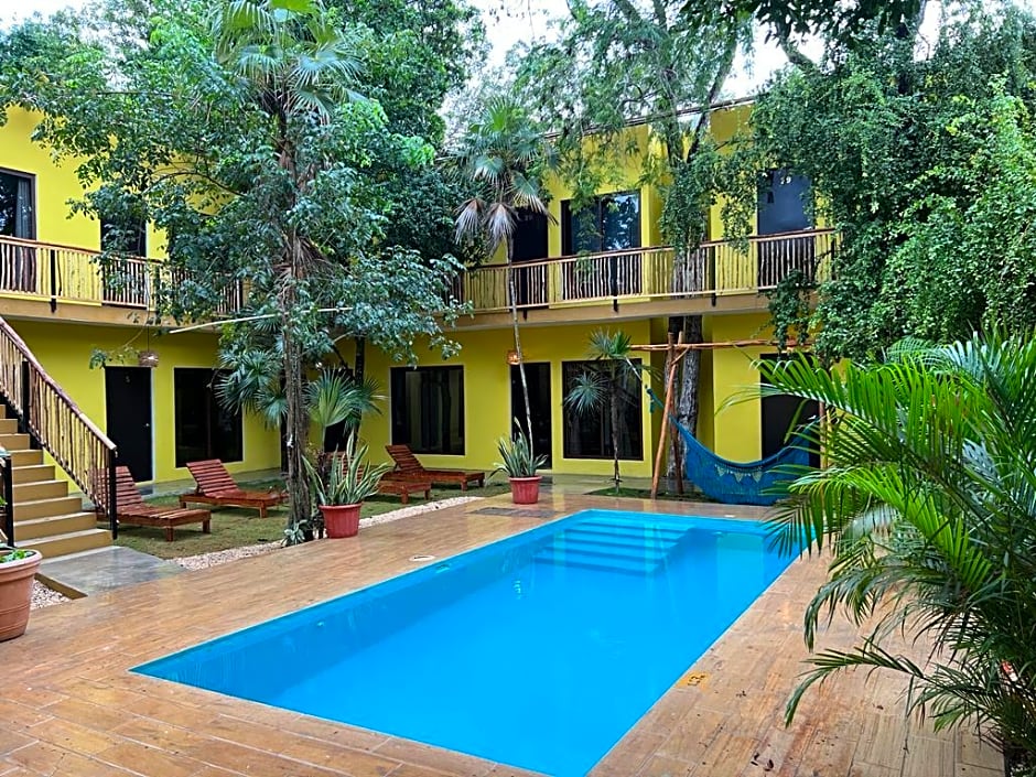 Hotel Carlitos Tulum 
