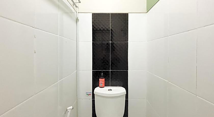 RedDoorz near Taman Krida Budaya Malang