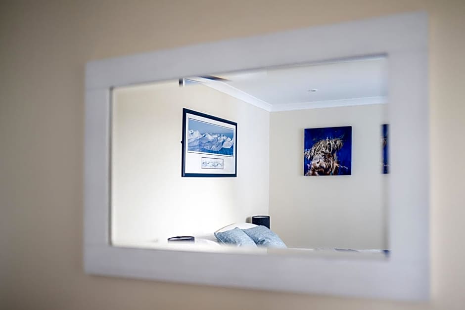 Loch Ness Clansman Hotel