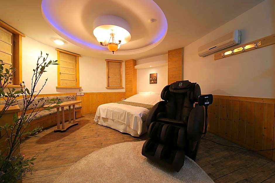 Cheonan Business Hotel