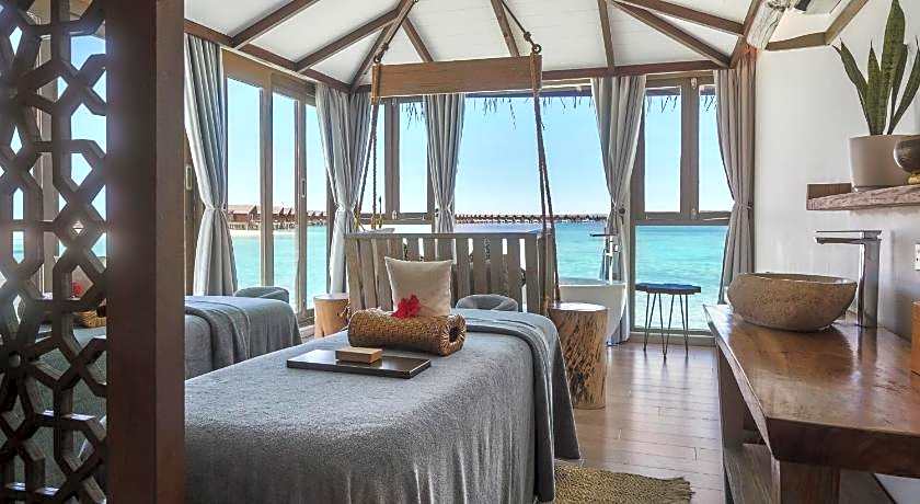 Grand Park Kodhipparu Maldives