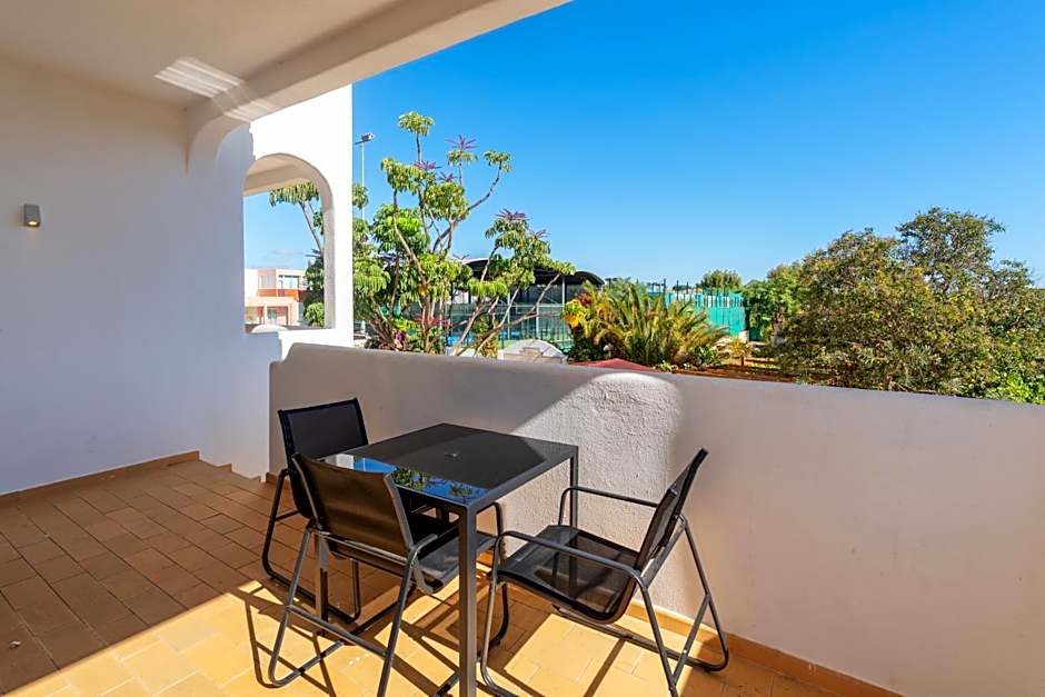 Blife Sun Hostel & Rooms