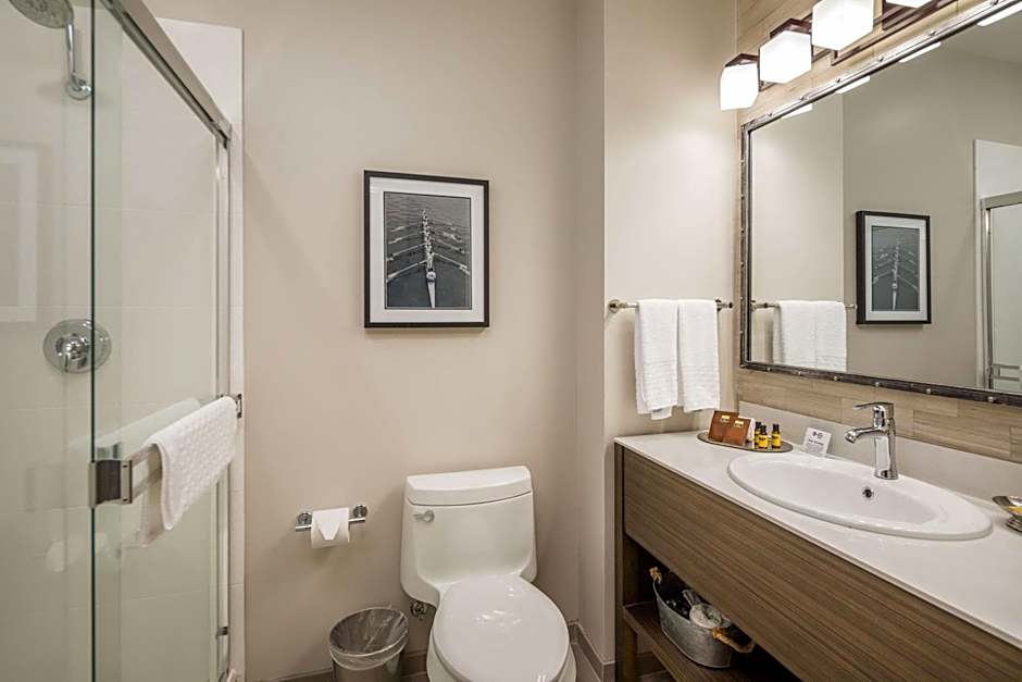 Aristocrat Hotel, BW Signature Collection