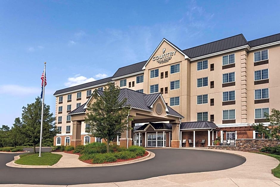 Country Inn & Suites by Radisson, Grand Rapids East, MI