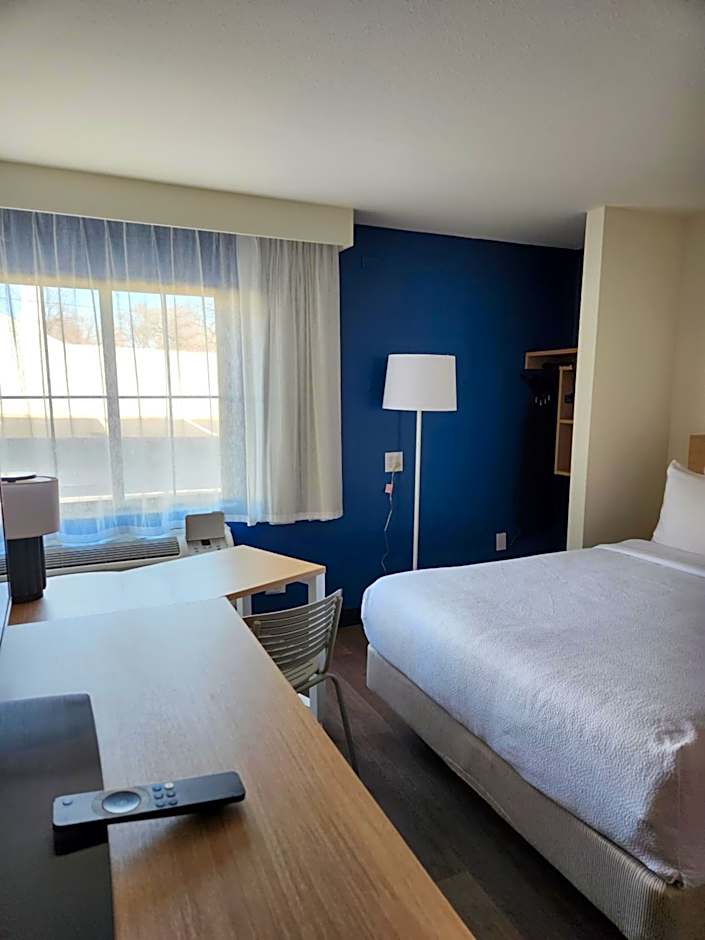 Spark by Hilton Wichita East