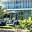 GOLDEN TULIP LYON OUEST TECHLID Hotel & Spa