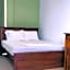 Empire Valley Hotel