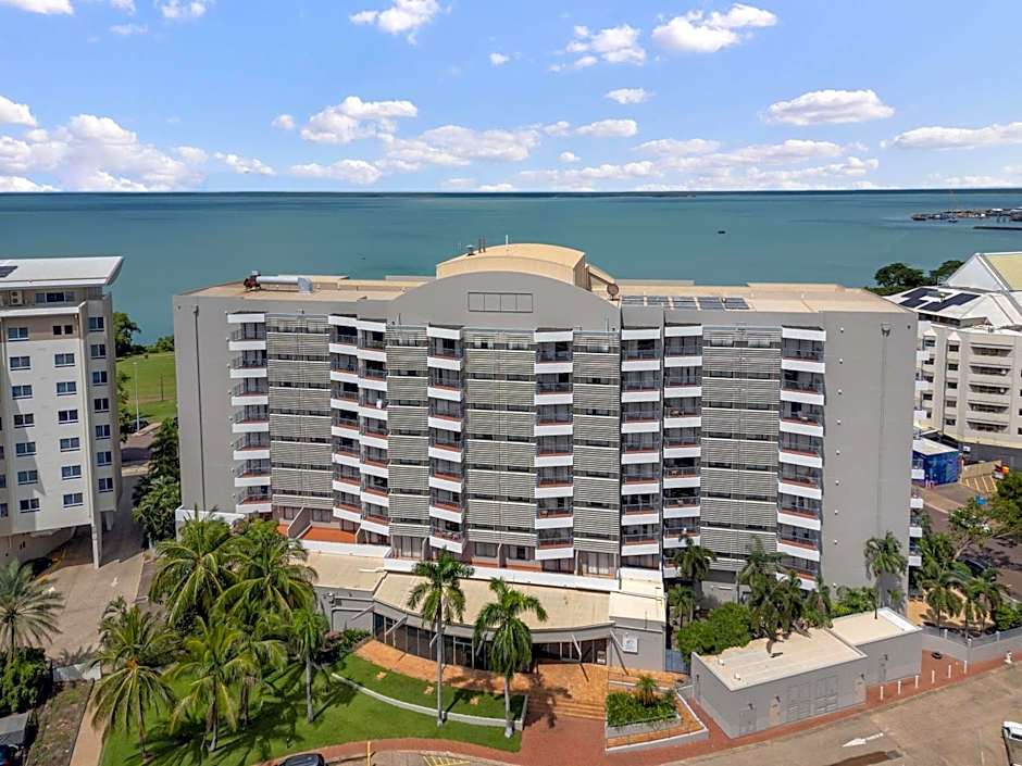 Mantra on the Esplanade Darwin
